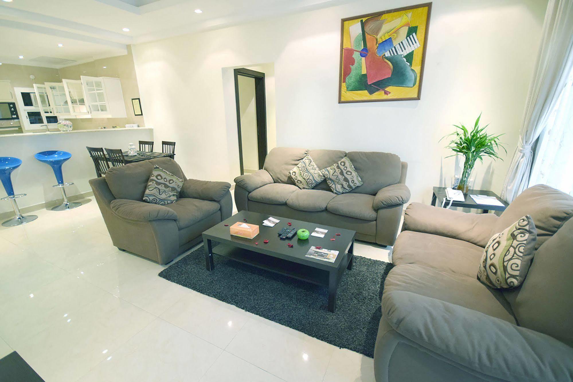 Leaders Plaza Apartments Kuwait City Exterior foto
