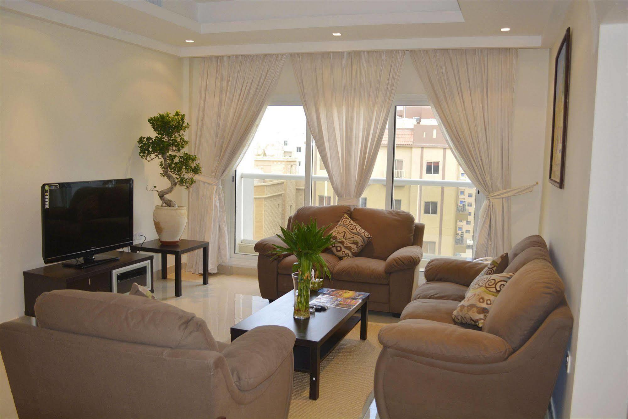 Leaders Plaza Apartments Kuwait City Exterior foto