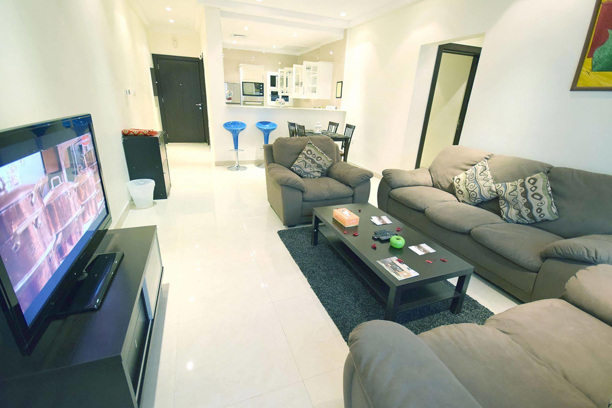 Leaders Plaza Apartments Kuwait City Exterior foto